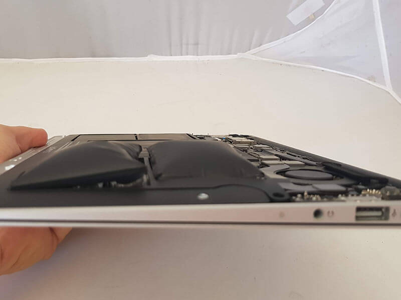 Get Expert MacBook Service Today – Fast and Reliable Repairs